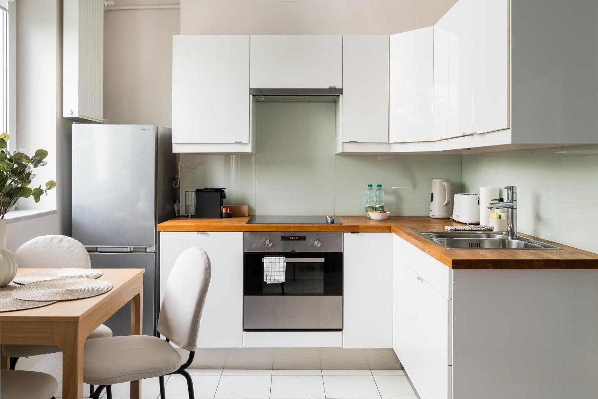 Wola Ratusz Homely Apartment Varsó Kültér fotó
