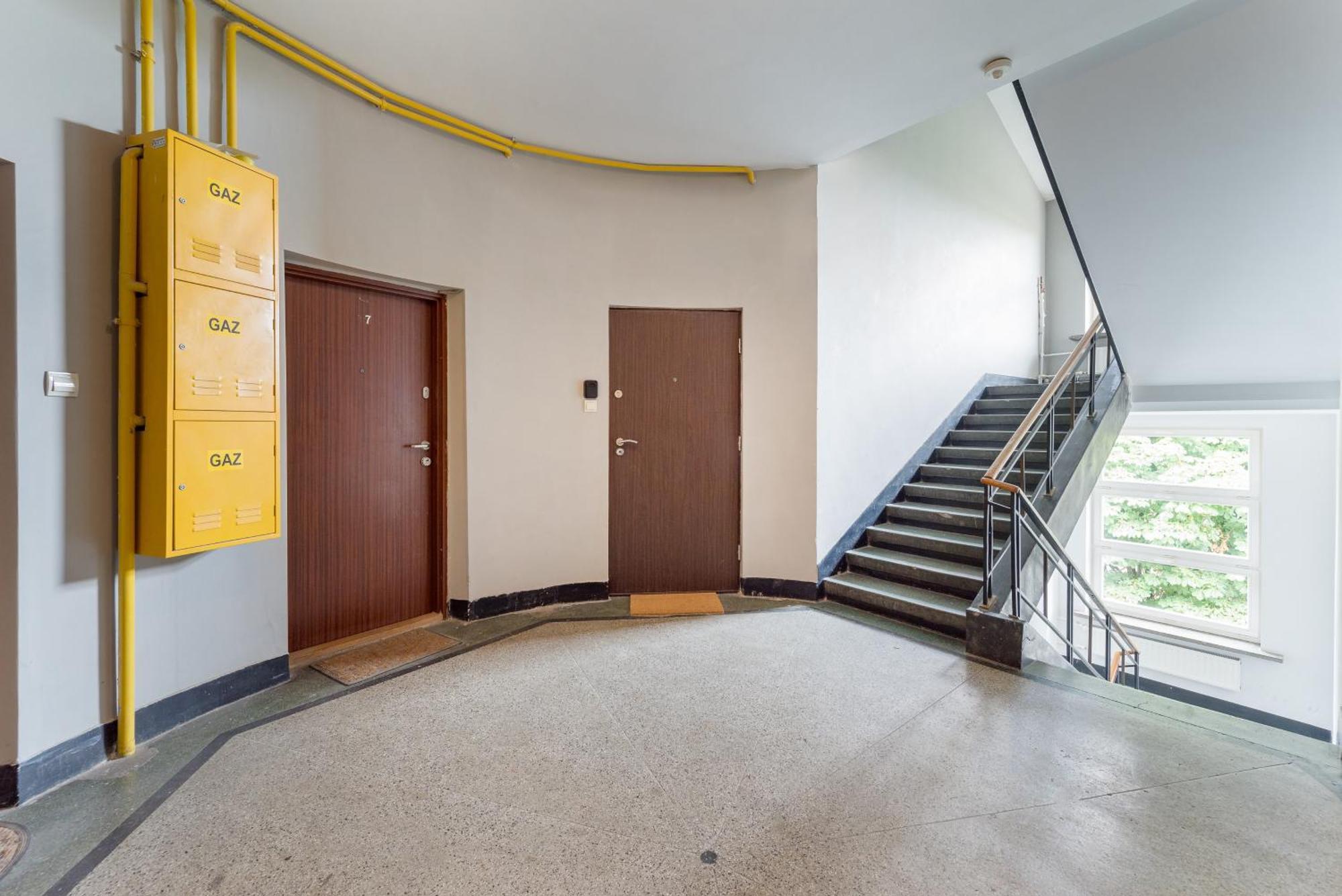 Wola Ratusz Homely Apartment Varsó Kültér fotó